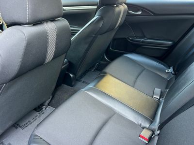 2019 Honda Civic - Photo 4