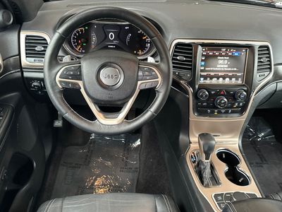 2017 Jeep Grand Cherokee - Photo 15
