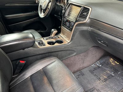 2017 Jeep Grand Cherokee - Photo 17