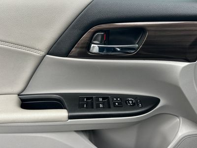 2016 Honda Accord - Photo 12