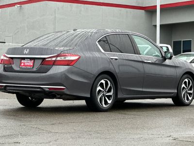 2016 Honda Accord - Photo 2