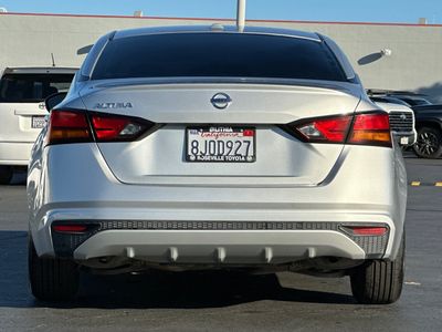 2019 Nissan Altima - Photo 8