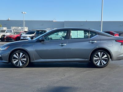 2022 Nissan Altima - Photo 9