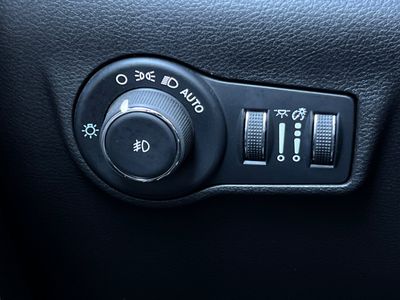 2024 Jeep Compass - Photo 30
