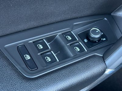 2018 Volkswagen Tiguan - Photo 13