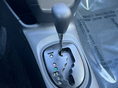 2012 Toyota Yaris - Photo 21