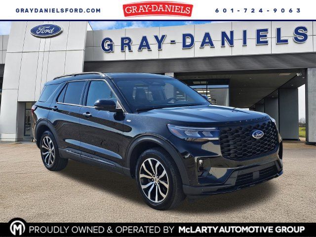 2025 Ford Explorer