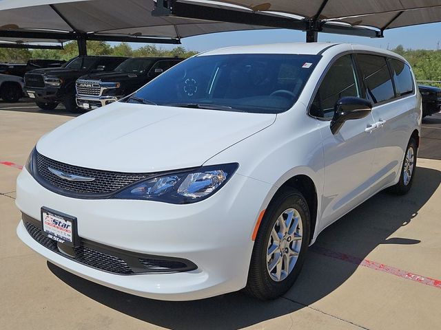 2027 Chrysler Pacifica