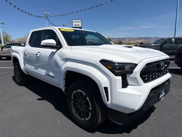 2025 Toyota Tacoma 4WD