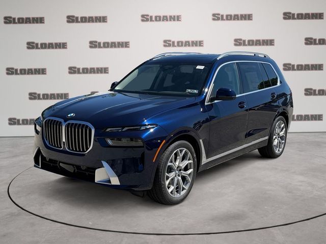 2027 BMW X7
