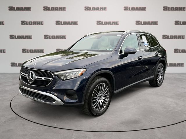2023 Mercedes-Benz GLC