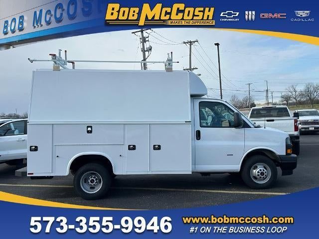 2024 GMC Savana Cutaway 3500