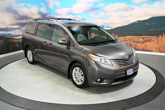 2013 Toyota Sienna