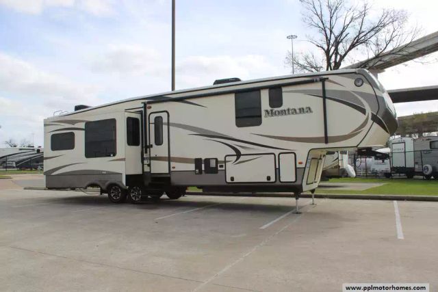 2016 Keystone 3910FB
