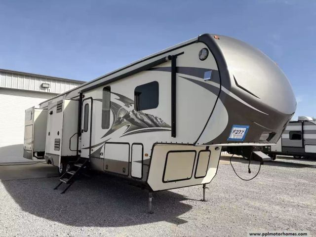 2014 Keystone 356TBF