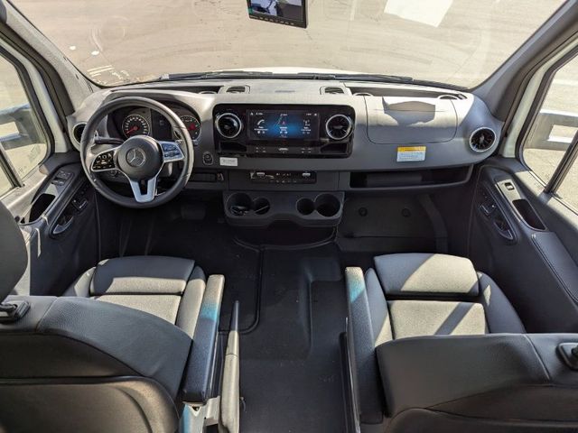 2025 Coachmen Cross Trail EV