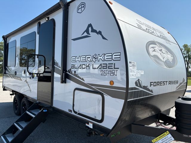 2025 Forest River Cherokee Grey Wolf Black Label