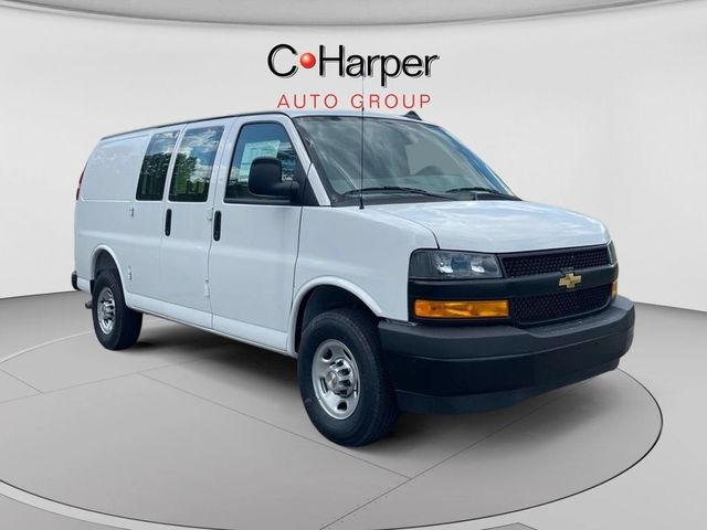 2025 Chevrolet Express Cargo