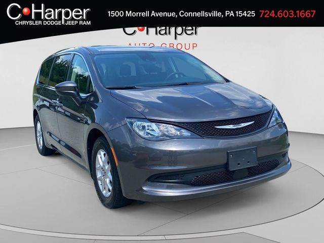 2023 Chrysler Voyager