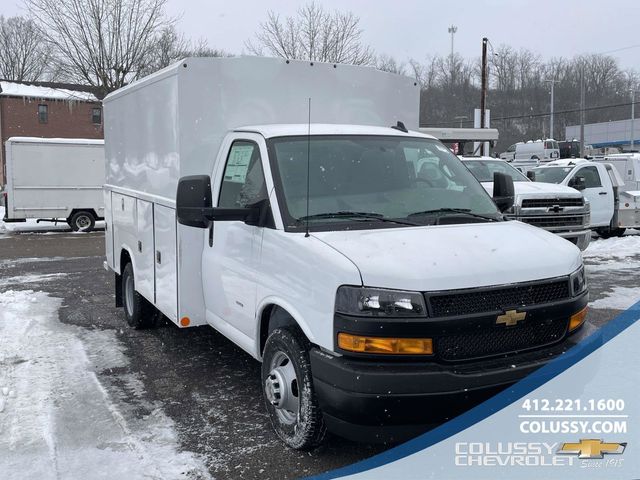 2026 Chevrolet Express Cutaway 3500