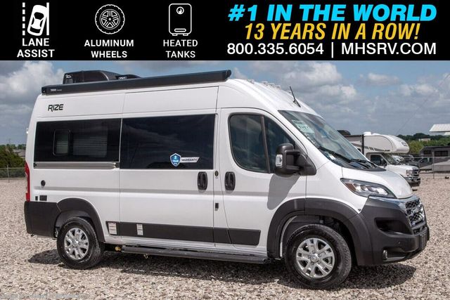 2027 Thor Motor Coach Rize
