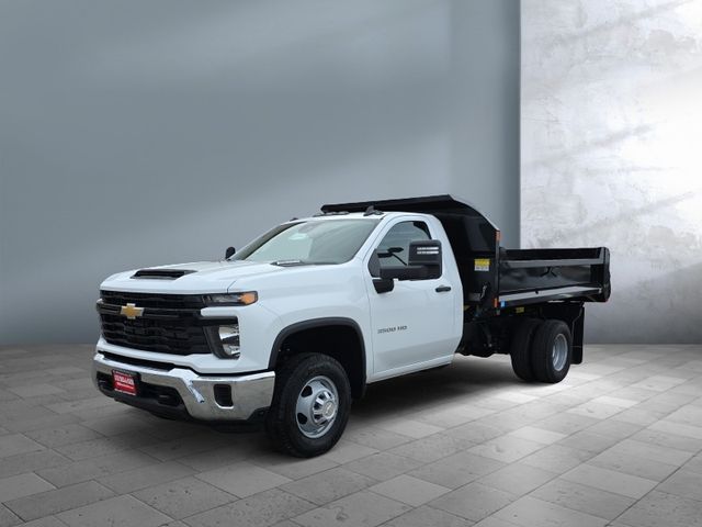 2025 Chevrolet Silverado 3500HD CC
