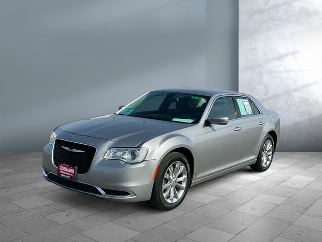 2016 Chrysler 300