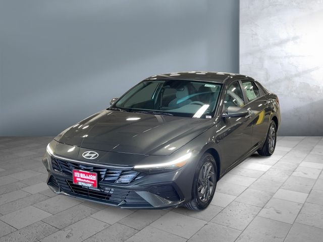 2026 Hyundai Elantra Hybrid