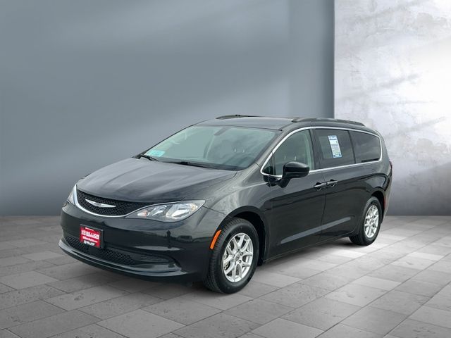 2021 Chrysler Voyager