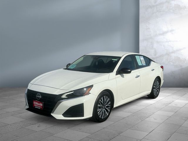 2025 Nissan Altima