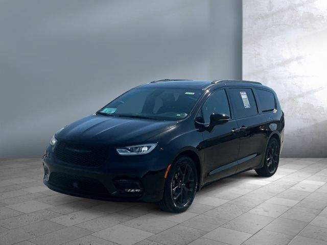 2025 Chrysler Pacifica