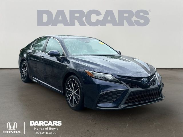 2022 Toyota Camry Hybrid