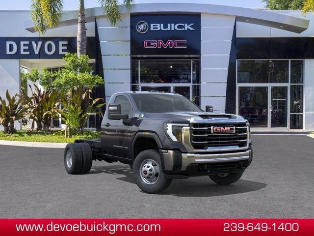 2025 GMC Sierra 3500 HD Chassis Cab
