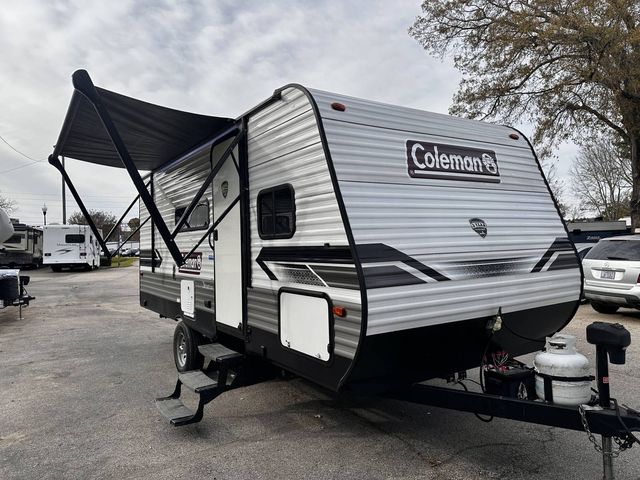 2023 Dutchman Coleman 18FQ