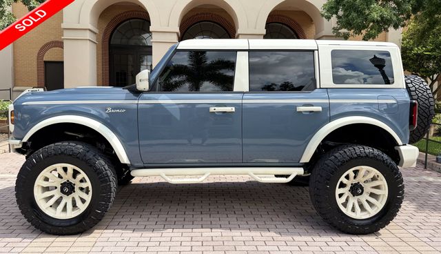 2025 Ford Bronco V6