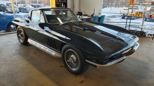 1966 CHEVY CORVETTE