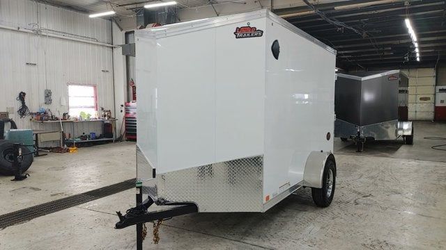 2022 UNITED TRAILERS ENCLOSED CARGO
