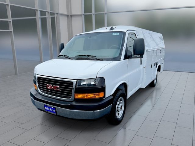 2025 GMC Savana Cutaway 3500
