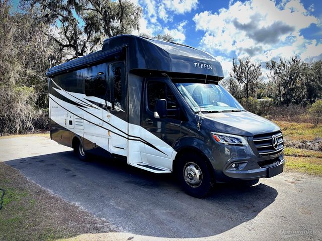 2021 Tiffin Wayfarer