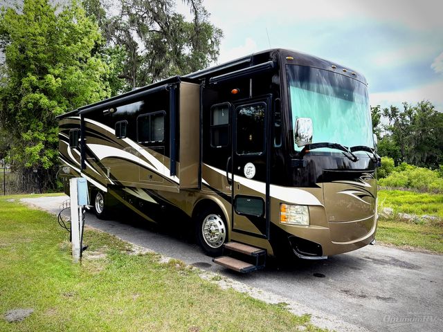 2014 Tiffin Allegro Red