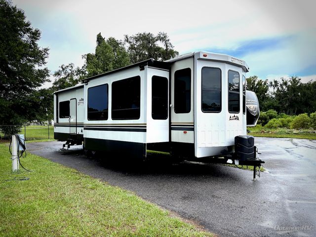 2023 Forest River Cedar Creek Cottage