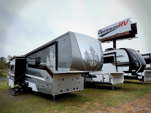 2025 Redwood RV Redwood