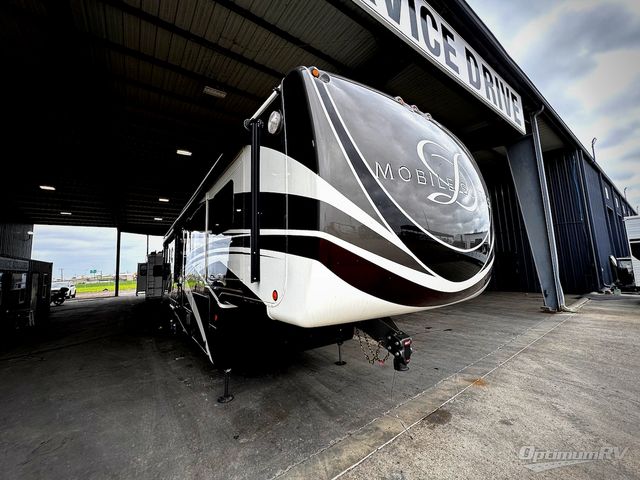 2019 DRV Mobile Suites