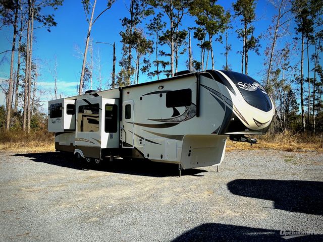 2017 Grand Design Solitude