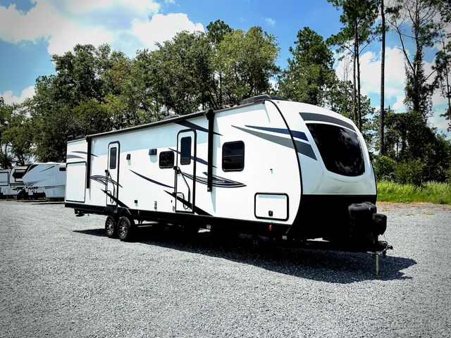 2024 Venture RV SportTrek