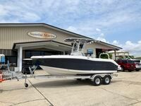 2026 Robalo 200 CC