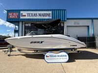 2026 Yamaha 255 XE