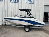2026 Yamaha AR195