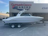 2025 Chaparral 23 SSI