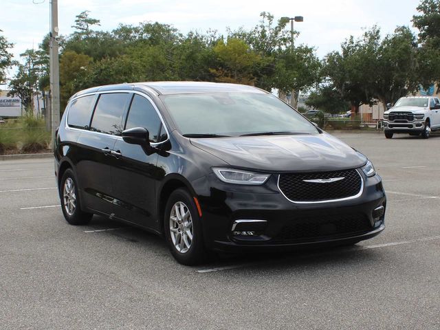 2025 Chrysler Pacifica